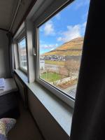 In the heart of Klaksvik - B&B