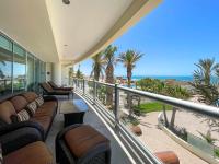 Beachfront Condo with Pools & Beach #202 - B&B Playa Encanto