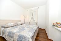 Apartment Aldora - Bed and Breakfast Zadar