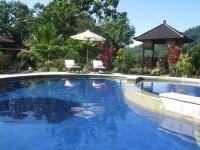 Guesthouse Rumah Senang - Chambres d’hôtes Kalibaru