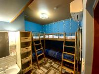 Camera Familiare con Bagno Privato