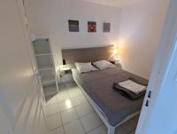 Apartment with Pool View (4 persons)