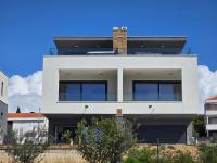 LUNA AZURE 2 Prestige Apartment - B&B