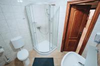 Dobay Panzió w Private Bathroom by NW - B&B Halásztelek