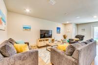 6 Mi to Gulf Shores Beach Family Getaway! - Bed and Breakfast Foley