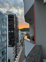 Apartamento 01 quarto 5min da Praia Baln Camboriu - Chambres d’hôtes Balneário Camboriú