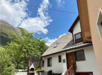 Fröccs Apartmann - B&B Bovec