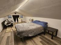 Next to Downtown Greensboro Bungalow Rooms - B&B Greensboro