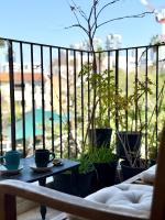 Lovely 1-bedroom apartment in The best location - Chambres d’hôtes Tel-Aviv
