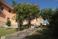 Apartment with Garden View