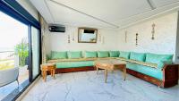 Appartement Confort Vue Mer I Piscine et Parking I Exclusivement aux Familles - Chambres d'hôtes Tanger