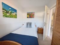 One-Bedroom Apartment with Garden