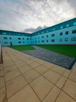 Entire 1 Bedroom Flat Near Bradford Centre and Shipley - B&B Bradford