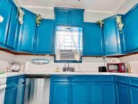 Walkable Historic District Studio Near Strand, Cruise Terminals & UTMB - Historic East End - B&B