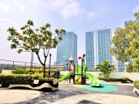 Noir Vista - UResidence 2 Karawaci with Golf View - B&B Tangerang