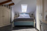 Deluxe Double Room - Attic
