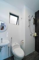 Three-Bedroom Apartment with Balcony
