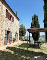 Villa Oliveta, view of Montepulciano - B&B Torrita di Siena