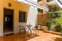 Laurels Apartment - B&B Chionato