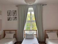 Quadruple Room with Private Bathroom