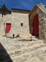 Chambres privées - Maison Piot - Pennes-Le-Sec - Havre de Paix au Cœur de la Drôme Provençale - B&B