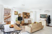 Tweepersoonskamer met 1 of 2 Bedden en Eigen Externe Badkamer