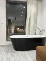 Pyramids window - B&B Giza