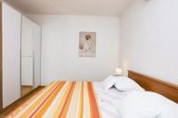 Apartment mit 2 Schlafzimmern und Terrasse