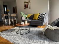 Addington - Apartment near the City! - B&B