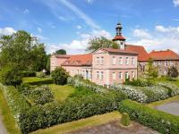 Hofensemble nahe Berlin - B&B Lietzen