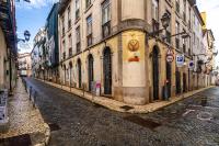 WHome Elegant Stay in Lisbon's Historic Bairro Alto - B&B Lisbon