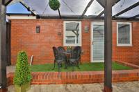 Luxury Cosy Central Detached Cardiff Bungalow with Free Parking - Chambres d’hôtes Cardiff