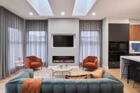 Sunbury Luxury - The Perfect Family Entertainer - Chambres d'hôtes Cinnabar