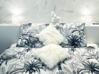 Ici, dort un Yeti - B&B Planay