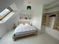 Ty Plom proche du centre et des plages - B&B Plomeur