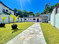 Casa em Condomínio a 290 metros da Praia no Condomínio Costa do sol - B&B