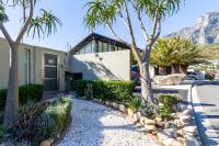 Horizon Sunset Camps Bay Apartment in Cape Town - 2 Bedroom 3 Bathroom No Powercuts - B&B