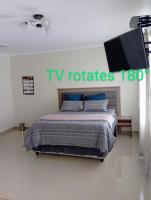 Visitors' Paradise Guest House - Ferienwohnung Newcastle