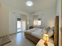 Empire Apartment 1 - Ferienwohnung Néa Michanióna