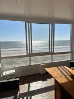 Studio Apartment with Terrace and Sea View in high floor
