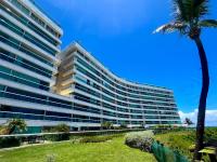 Apartamento Luxo com Piscina Vista Mar - B&B Salvador