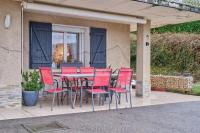 Appartement charmant à Saint-Victor-de-Cessieu - 30 m² - Terrasse - B&B Saint-Victor-de-Cessieu