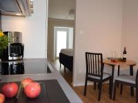 Superior One-Bedroom Apartment