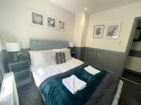 Full Private House Sleeping 26 - Chambres d’hôtes Blackpool