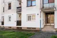 BorLu apartman - Bed and Breakfast Đakovo