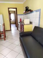 Deluxe One-Bedroom Apartment