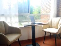 Atocha Apartments, Central Location Terrace, Kitchen, Fast WiFi, metro nearby - B&B Madrid