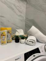 Apartamento de 1 dormitorio con vistas al lago