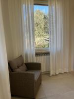 Appartamento con 2 Camere da Letto e Vista Giardino 