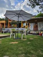 Villa Pella - Chalé Tulipa- com café manhã - B&B Brumadinho